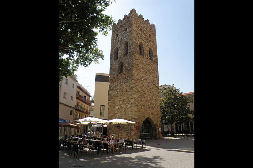 Torre de la Plaza en Llança