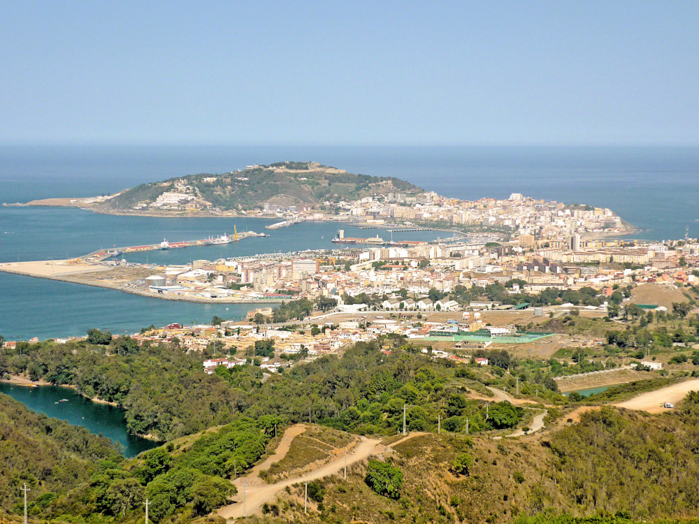 Vista de Ceuta desde el mirador de Isabel II / Foto: Mario Sánchez Bueno Ceuta [CC BY-SA 2.0] Wikimedia Commons
