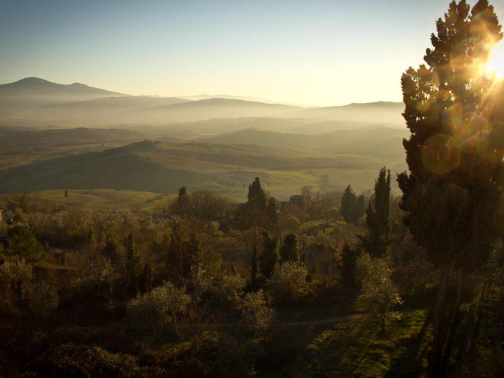 Val d'Orcia, italia / Foto: Daniel Genser (unsplash)