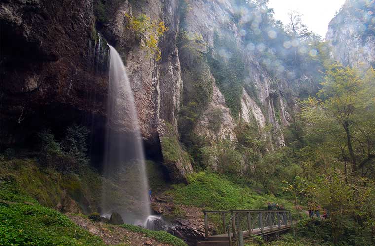 Las rutas más bonitas por las cascadas pirenaicas- Cola de Caballo