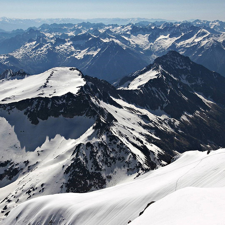 1 - Fotografía montaña Pirineos by @simon_sbsd