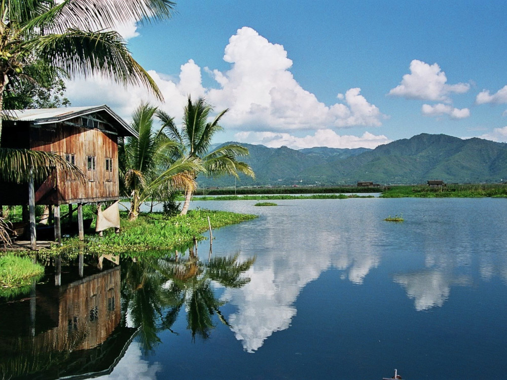 Lago Inle (Myanmar) / Foto: Marc Veraart [CC BY 2.0] Wikimedia Commons
