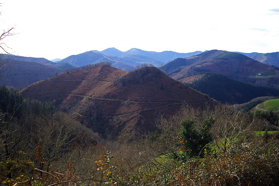 Vistas hacia el sur en el camino de Idoia.